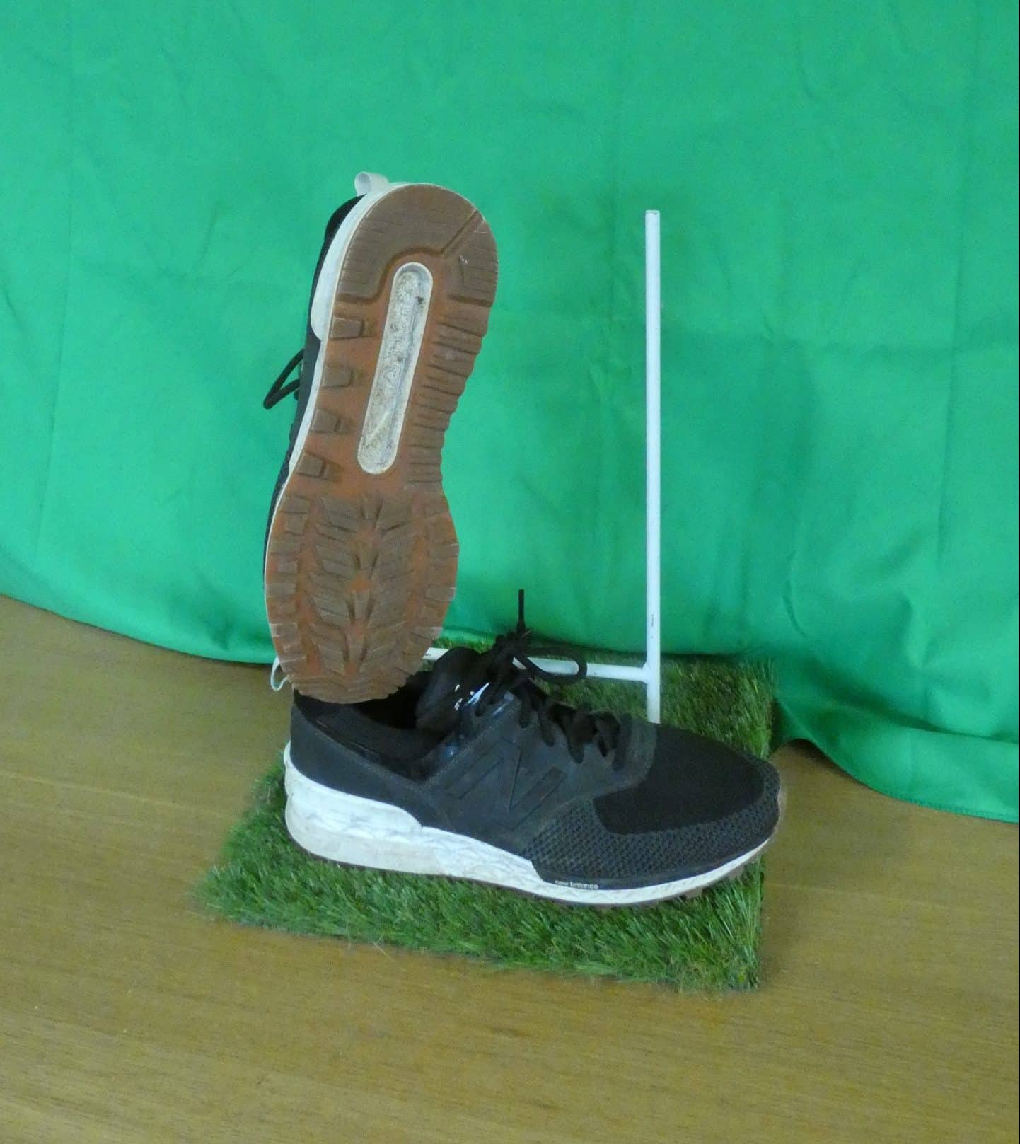 Pair of Men's New Balance Trainers - kitround kitround product