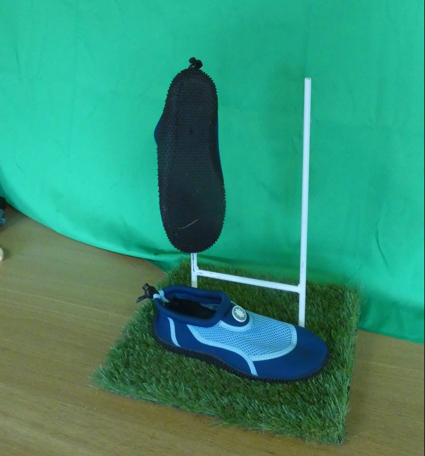 Pair of Women's Aqua Shoes - kitround kitround product