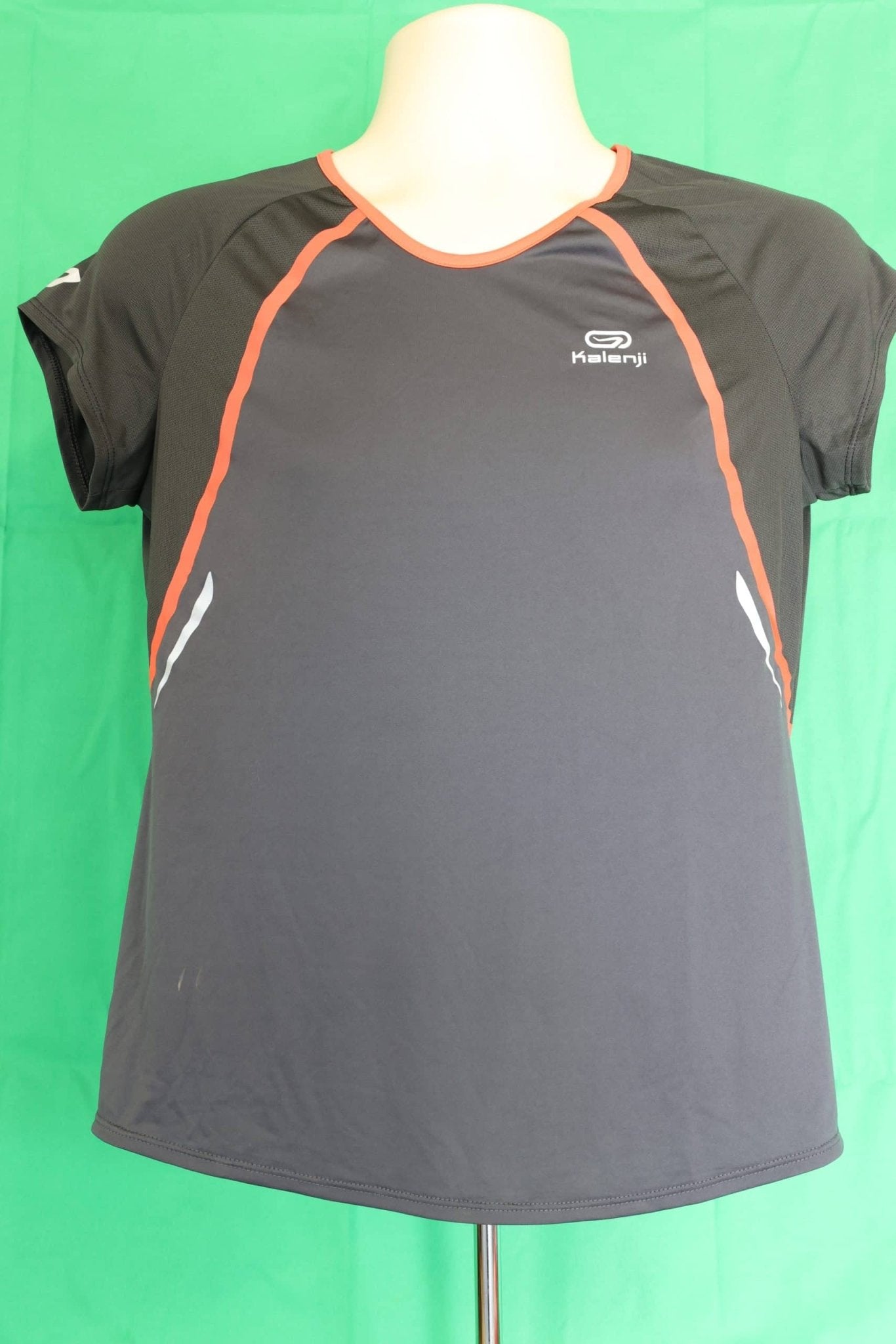 Pair of Women's Kalenji Sports Tops - kitround kitround product