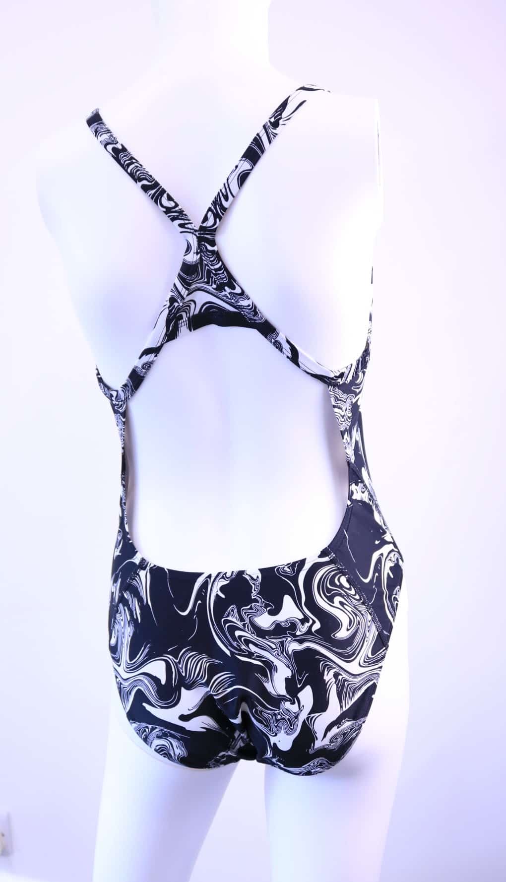 Pair of Women's Speedo Swimsuits - kitround kitround product