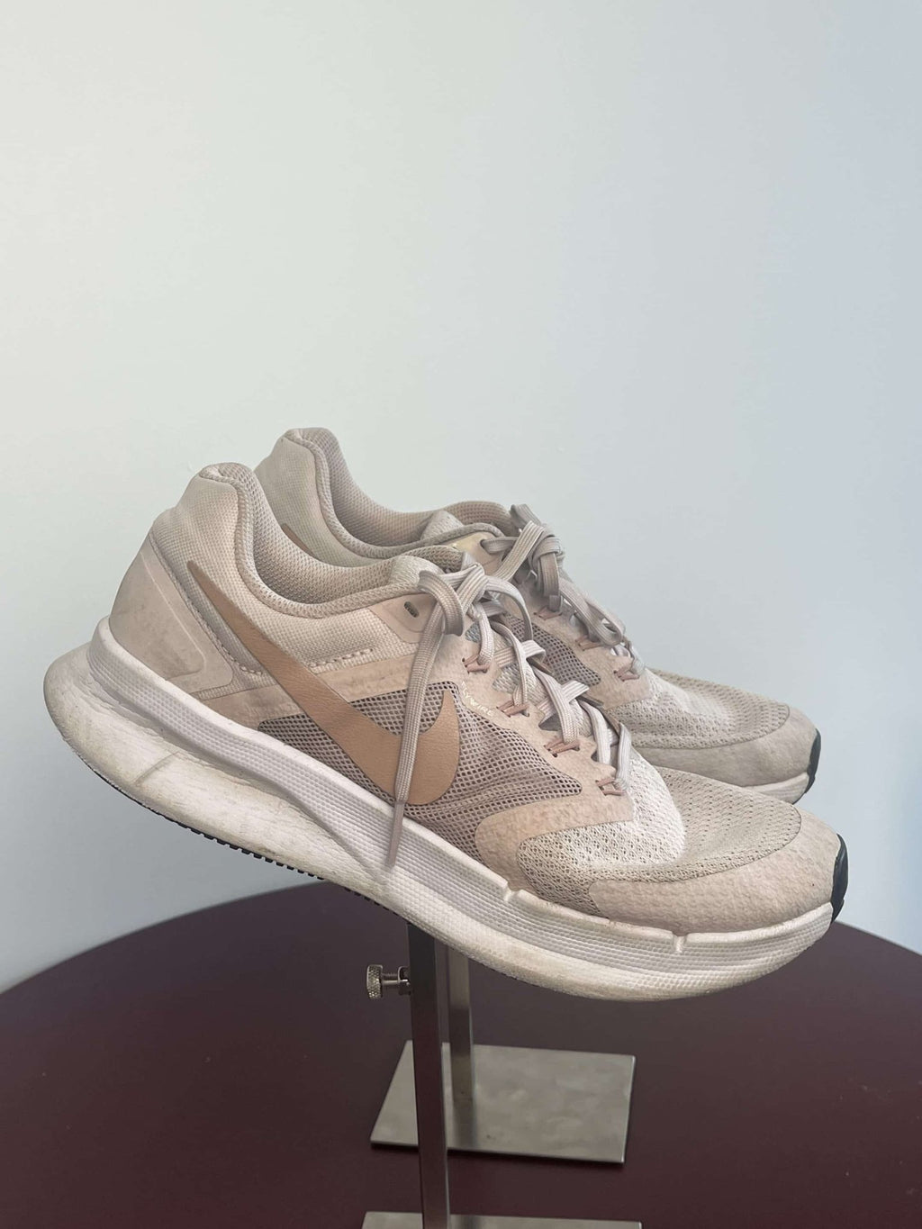 Pink Nike Athletic Trainers - kitround kitround product