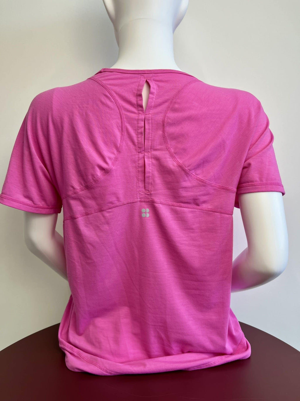 Pink Short Sleeve Sweaty Betty T-Shirt - kitround kitround product