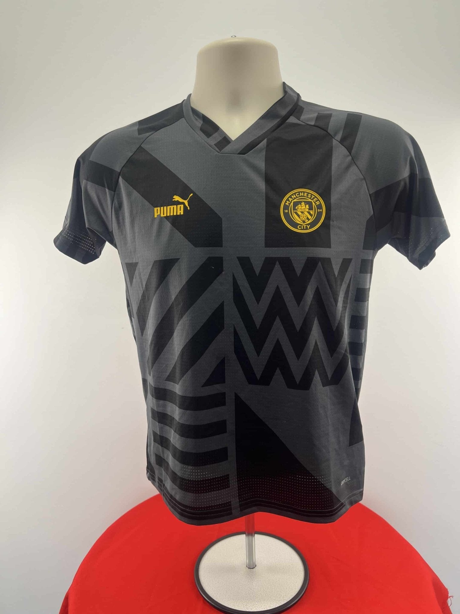 Puma Manchester City Football Shirt SIze 11 - 12 yrs - kitround kitround product