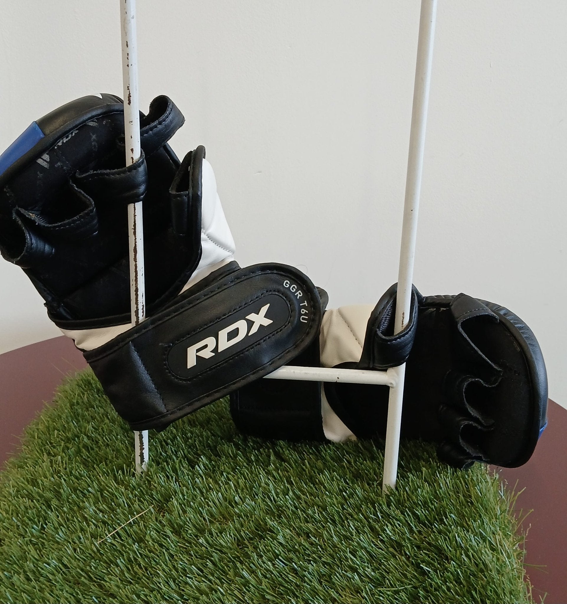 RDX GGR T6U Grappling Gloves - kitround kitround product