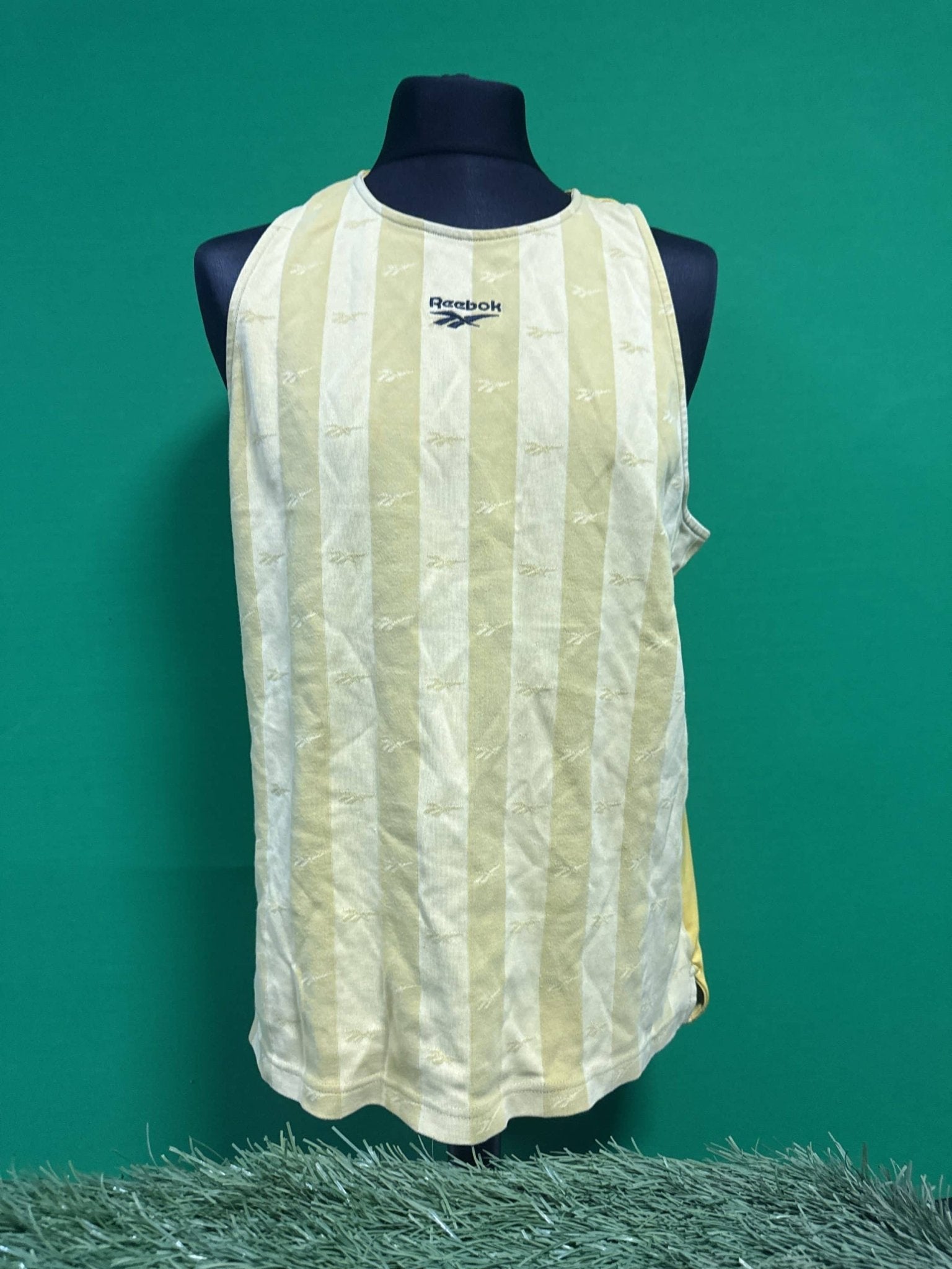 Reebok Striped Running Vest - kitround kitround product