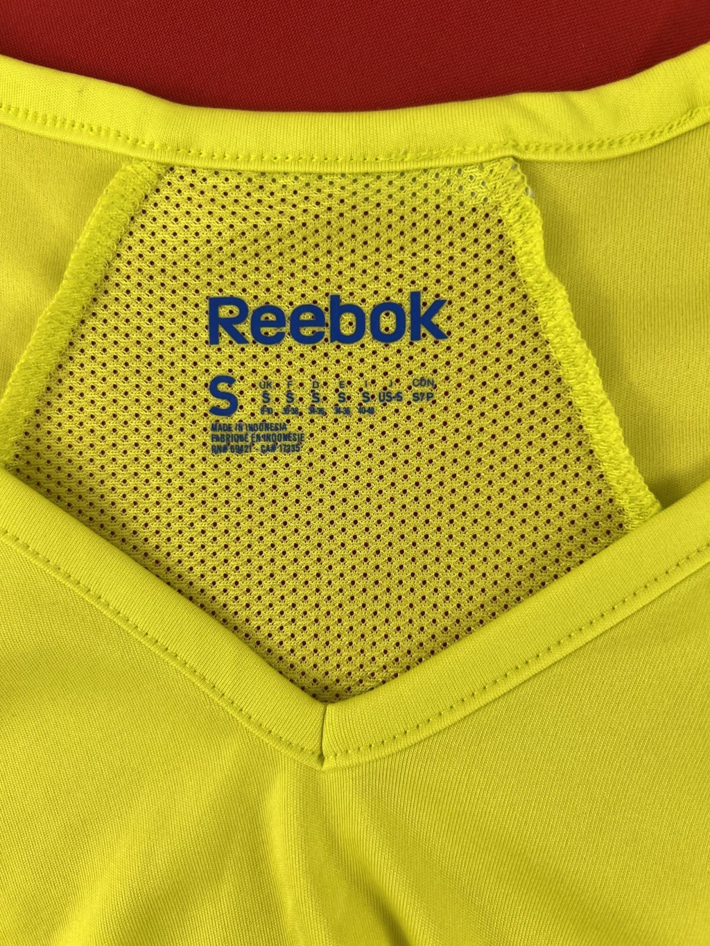 Reebok Women's Yellow T-Shirt - kitround kitround product
