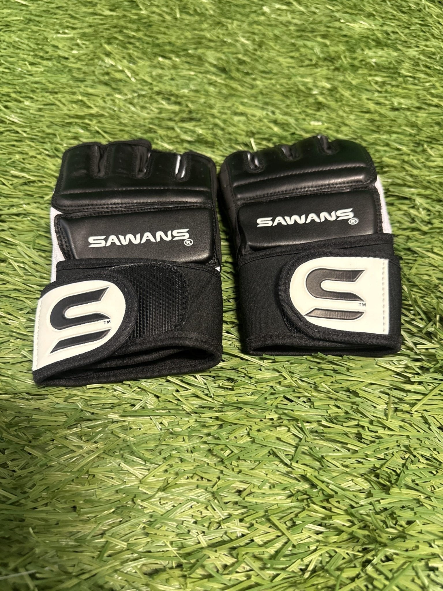 Sawans MMA Gloves - kitround kitround product