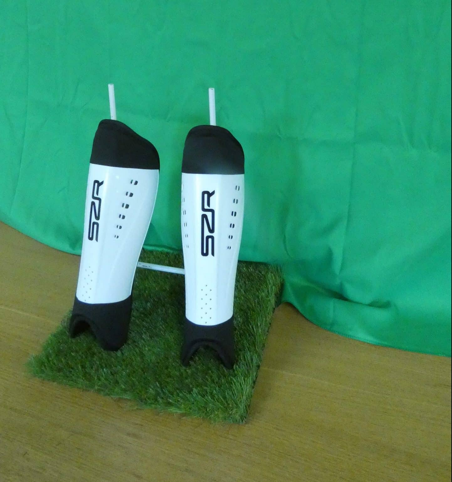 Slazenger Hockey Shin Pads - kitround kitround product