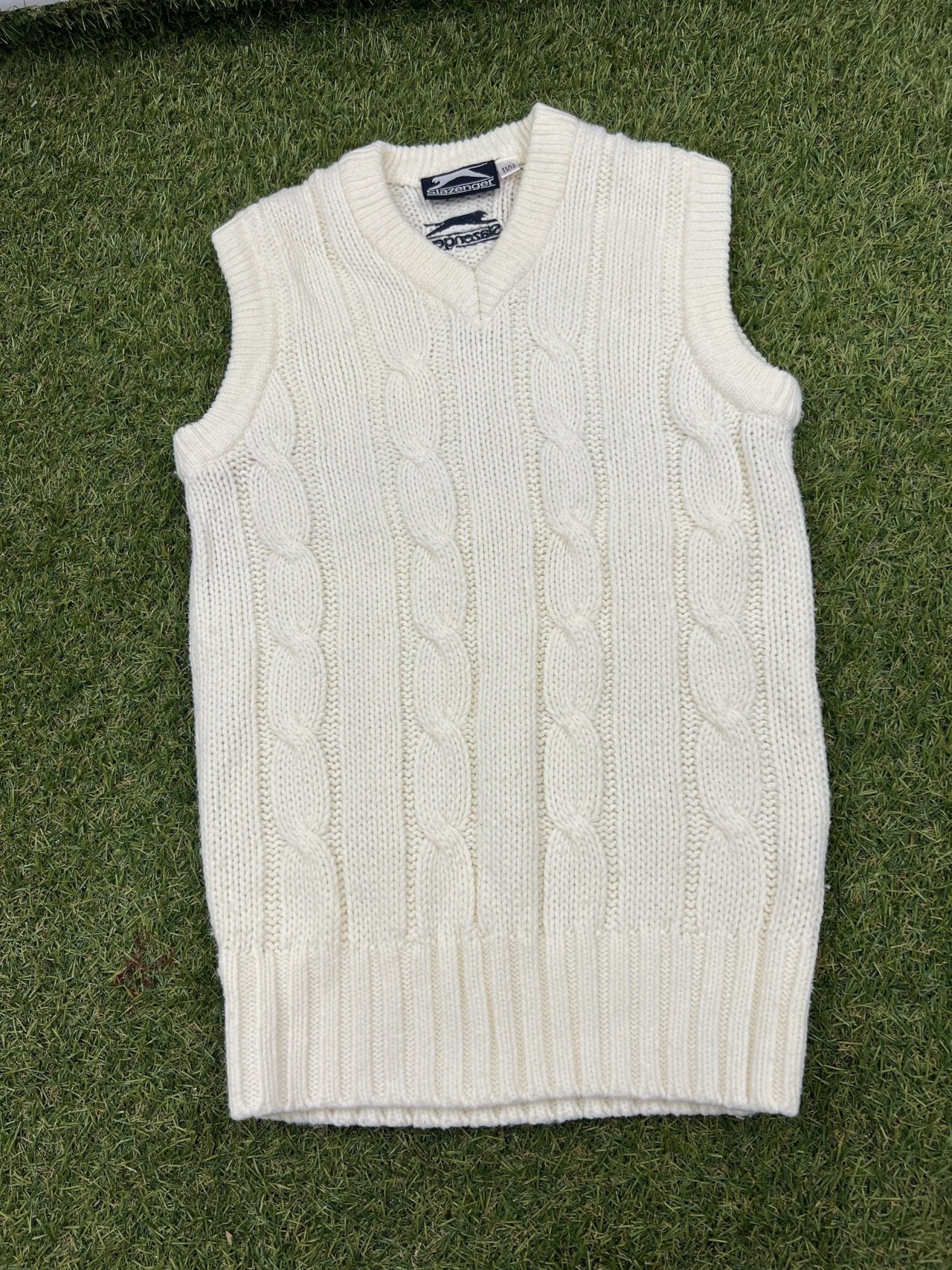 Slazenger White Knitted Jumper - kitround kitround product