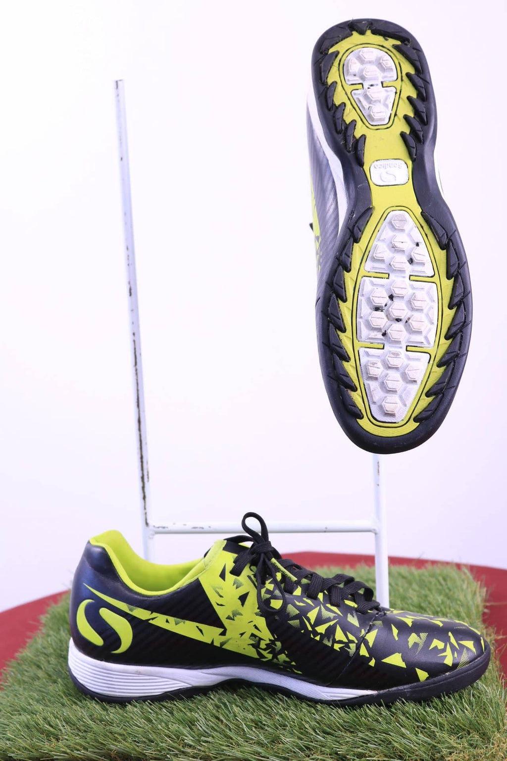 Sondico Blaze Youth's Astro Turf Football Boots - kitround kitround product