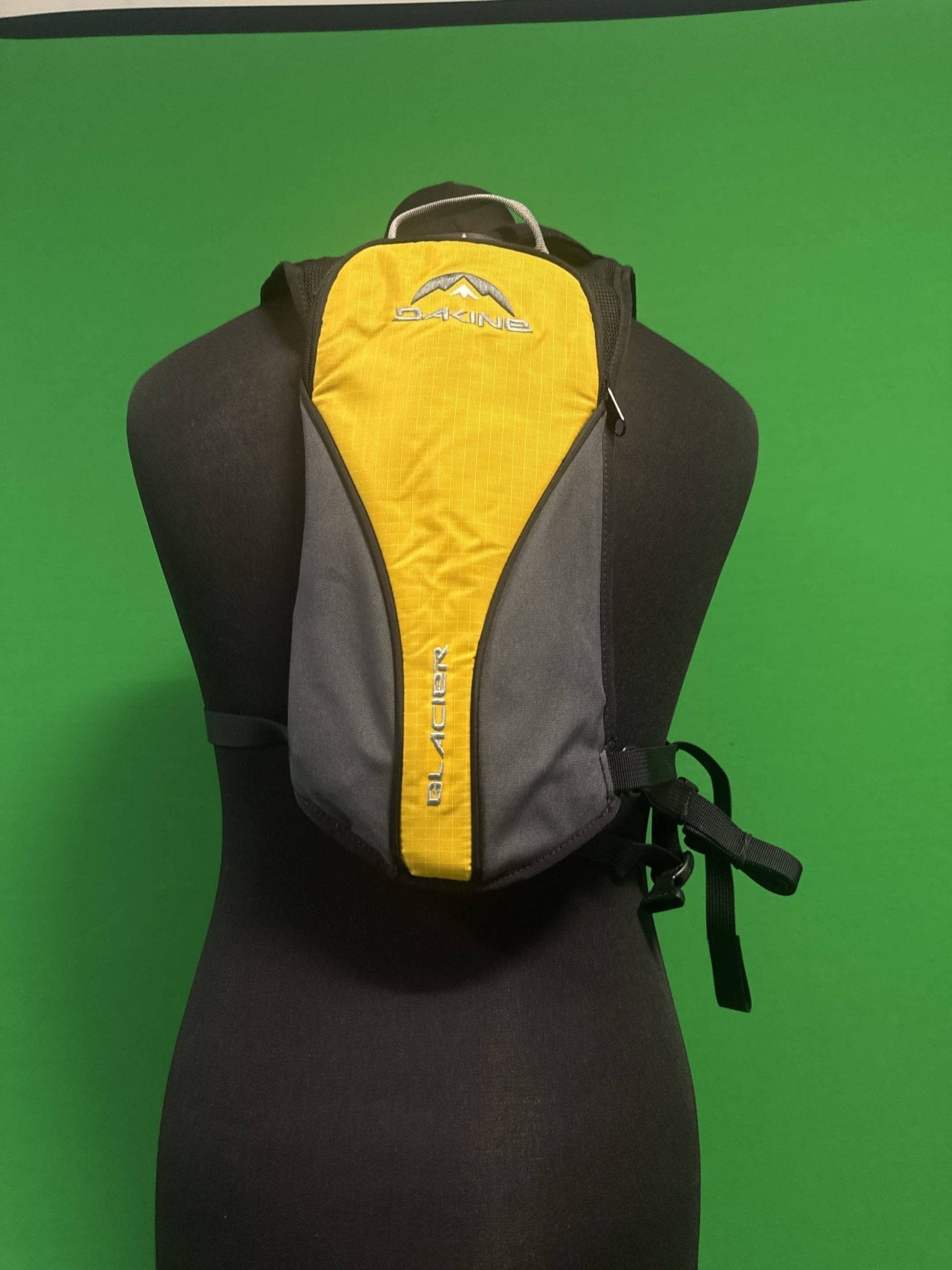 Sports Hydration Backpack - kitround kitround product