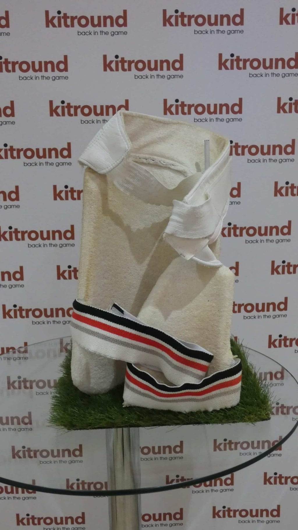 SS Men's cricket thigh pads 15" length - kitround kitround product