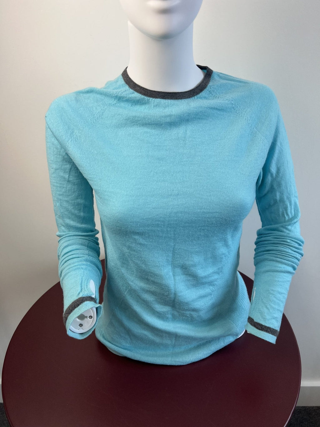 Sweaty Betty Aqua Long - Sleeve Athletic Top - kitround kitround product