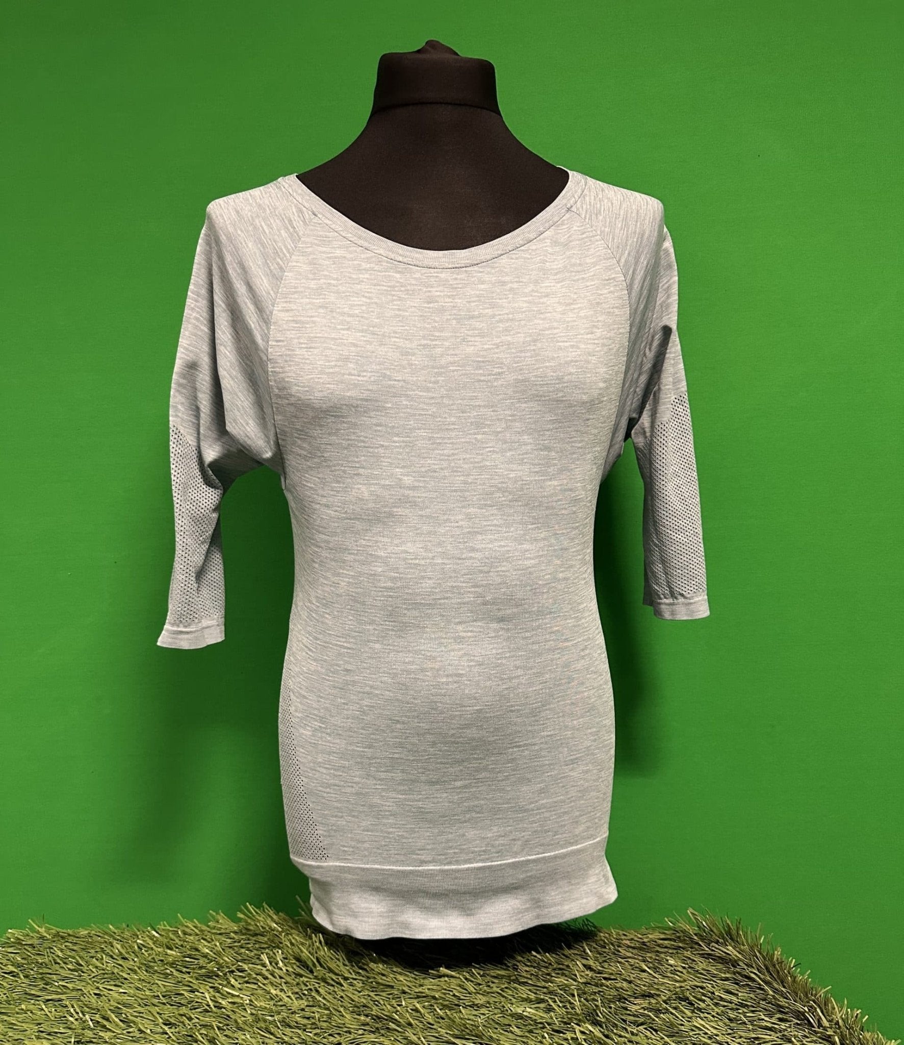 Sweaty Betty Top - kitround kitround product