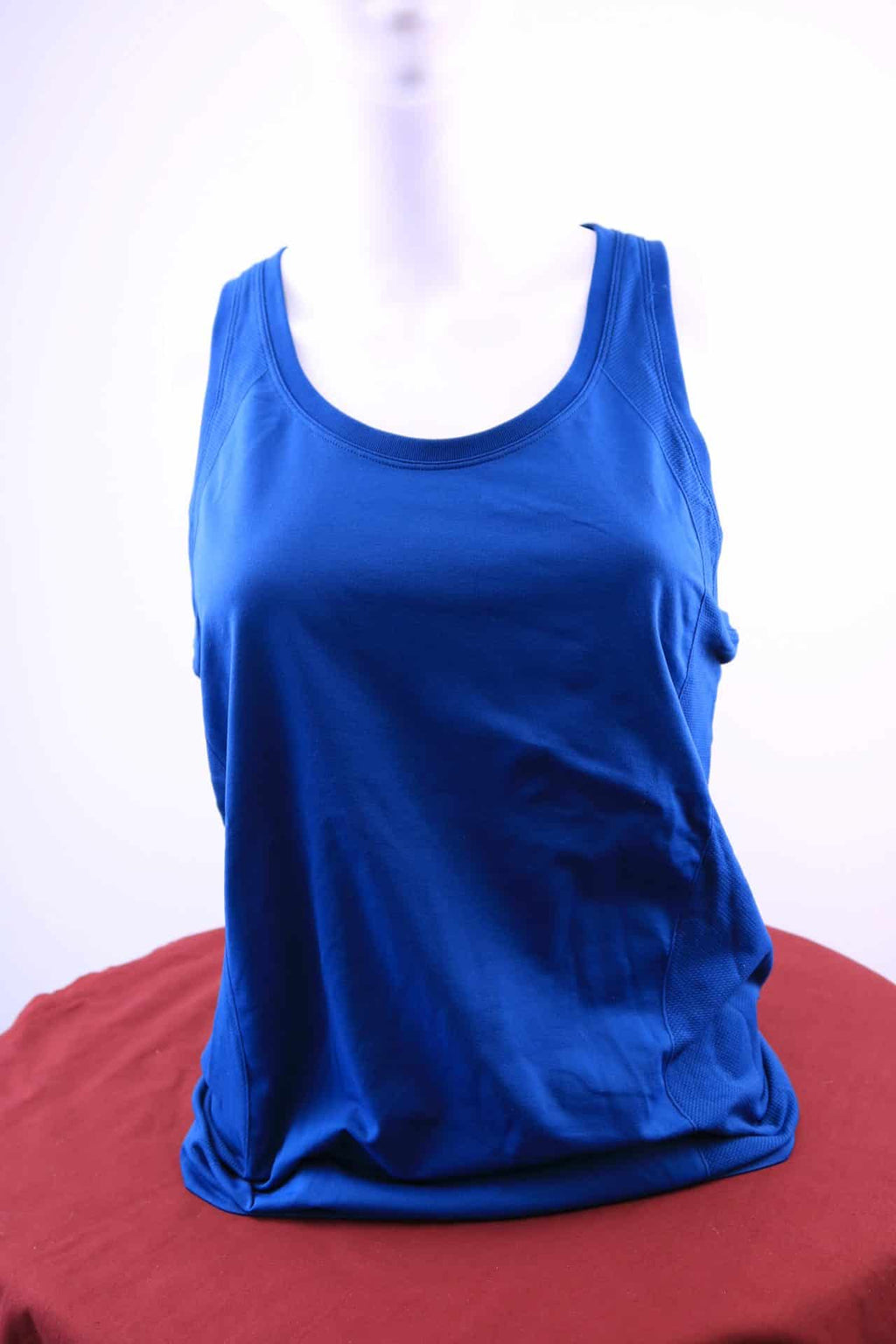 Two Women's Sweaty Betty Fitness Tops - kitround kitround product