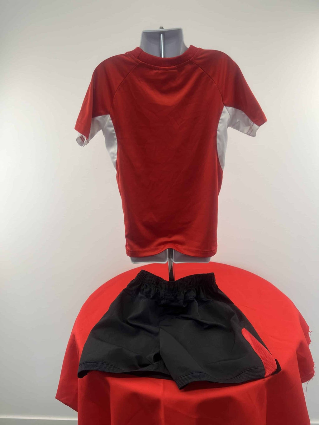 Umbro Sunderland AFC Kids Football Kit Size S - kitround kitround product