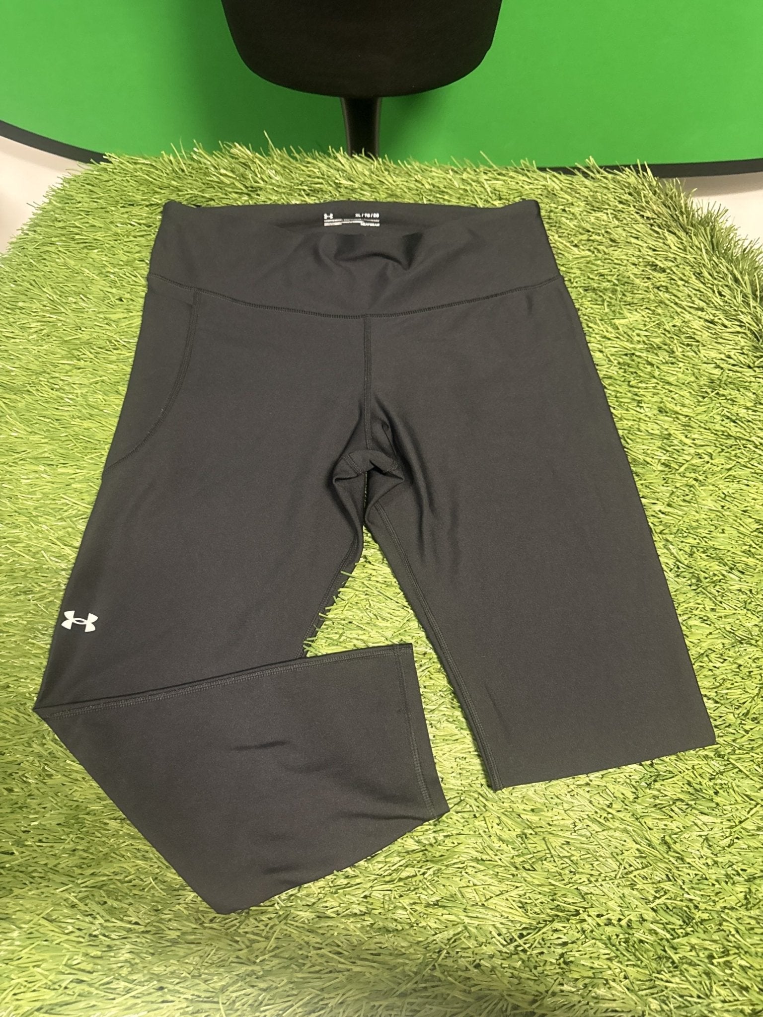 Under Armour Black Leggings - kitround kitround product