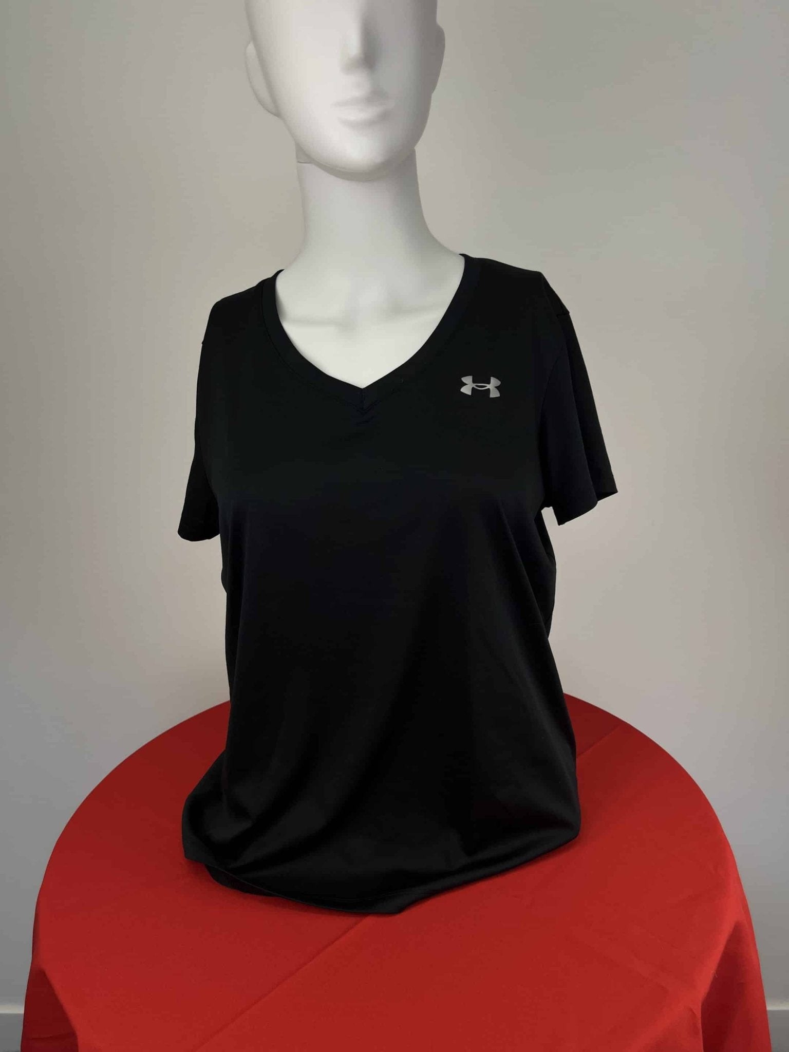 Under Armour Black Sports T-Shirt - kitround kitround product