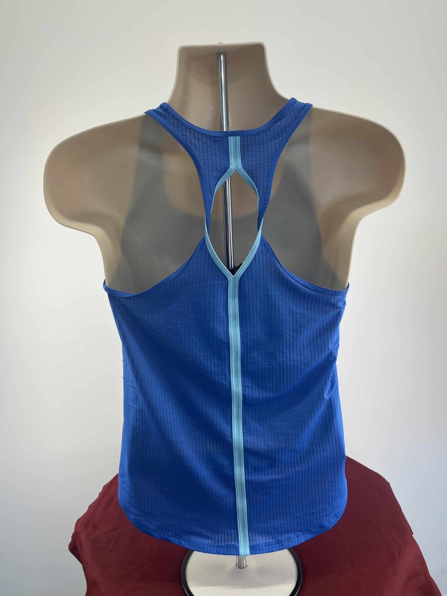 Under Armour Blue Running Vest - kitround kitround product