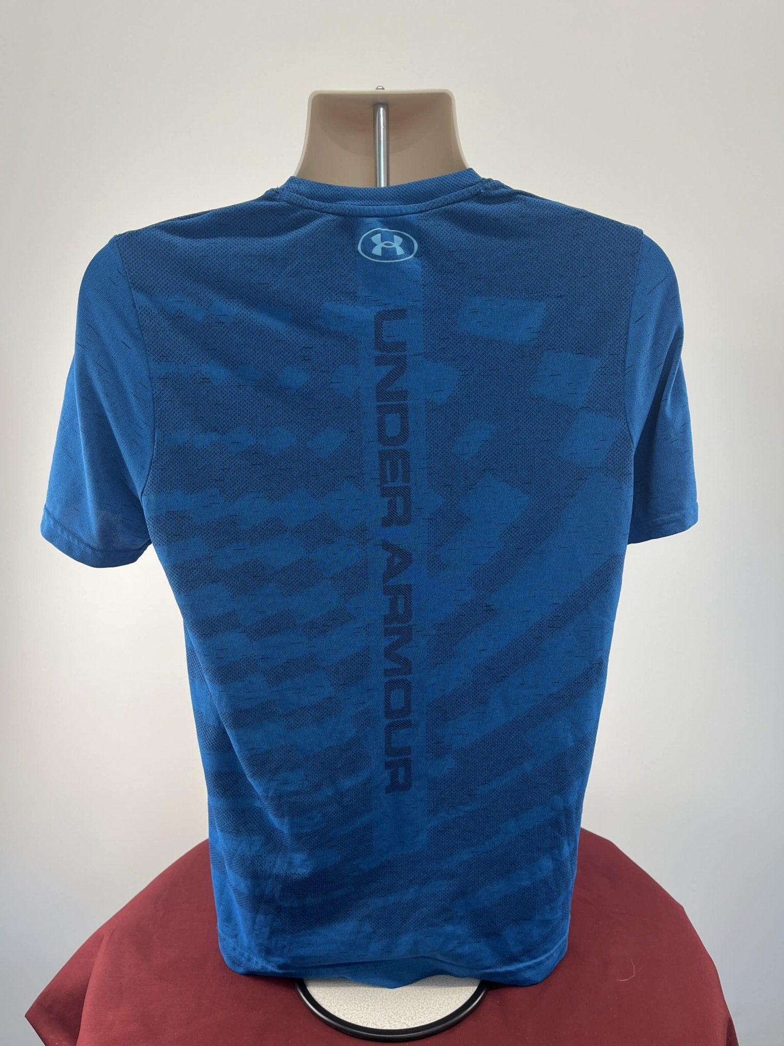 Under Armour Blue T-Shirt - kitround kitround product