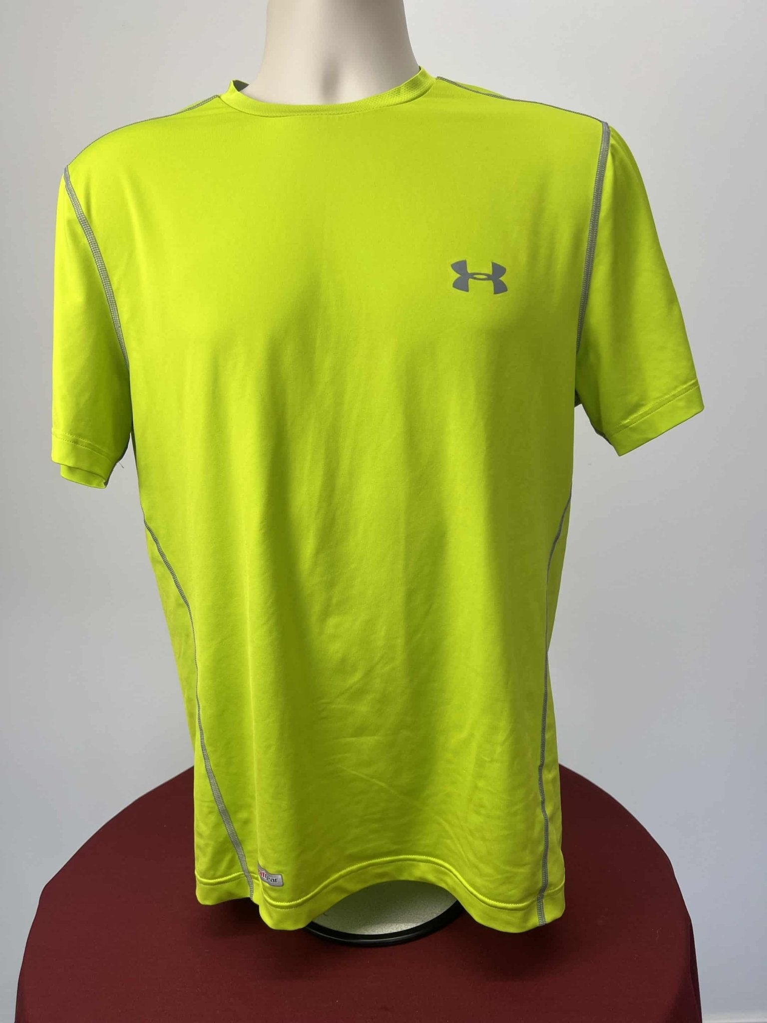 Under Armour Bright Green Short - Sleeve Athletic T-Shirt - kitround kitround product