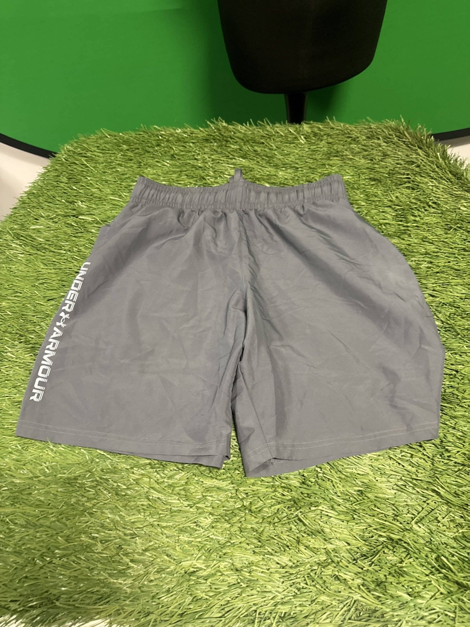 Under Armour Grey Sports Shorts - kitround kitround product