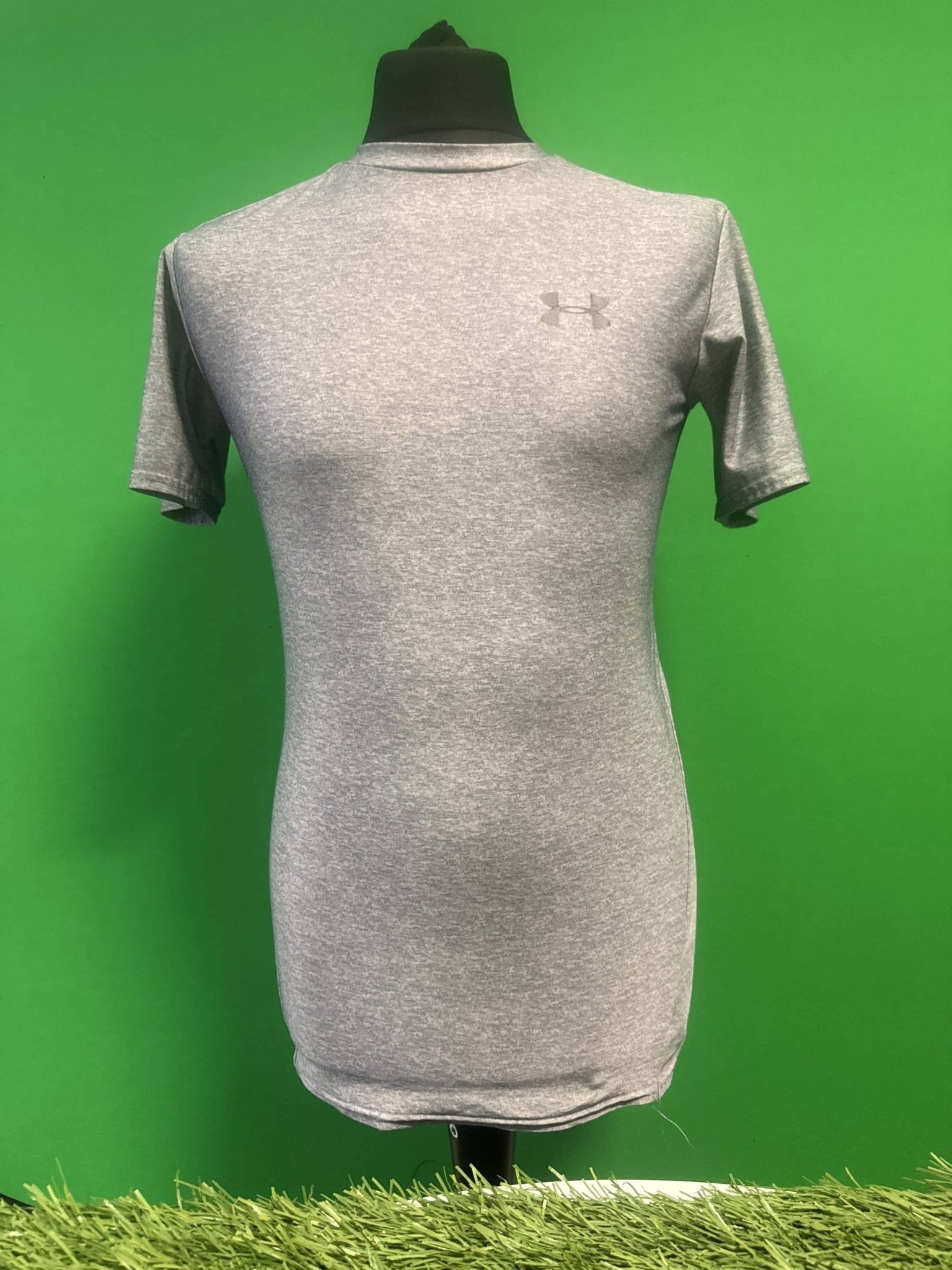 Under Armour Grey T-Shirt - kitround kitround product