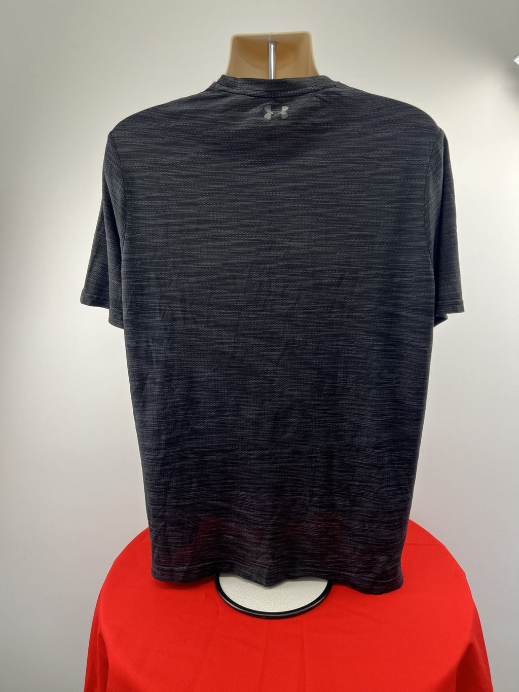 Under Armour Grey T-Shirt - kitround kitround product