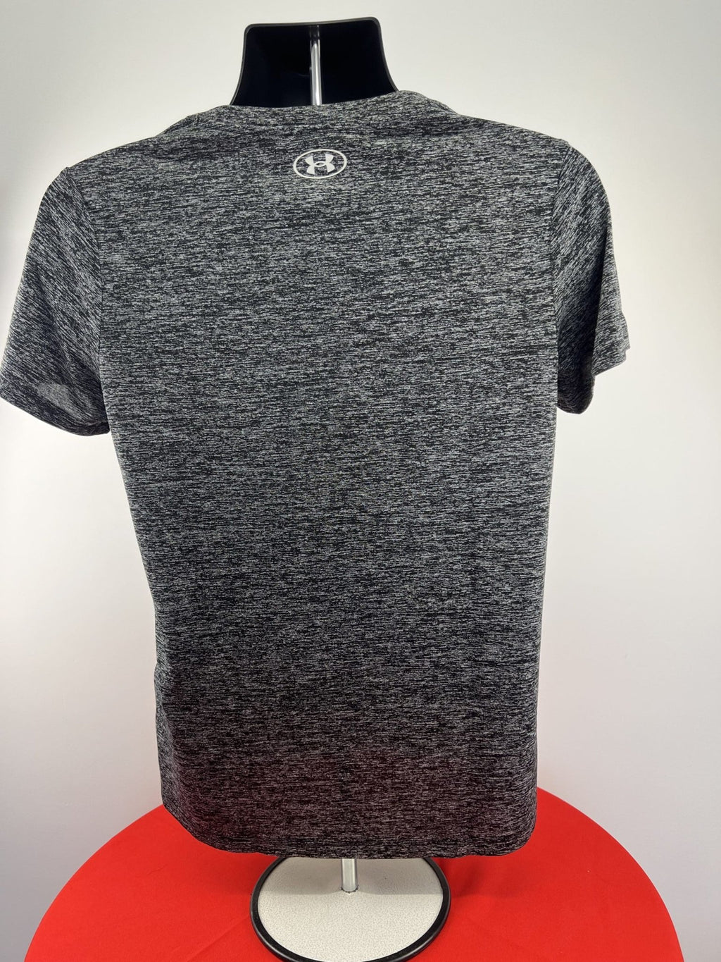 Under Armour Grey V - Neck T-Shirt - kitround kitround product
