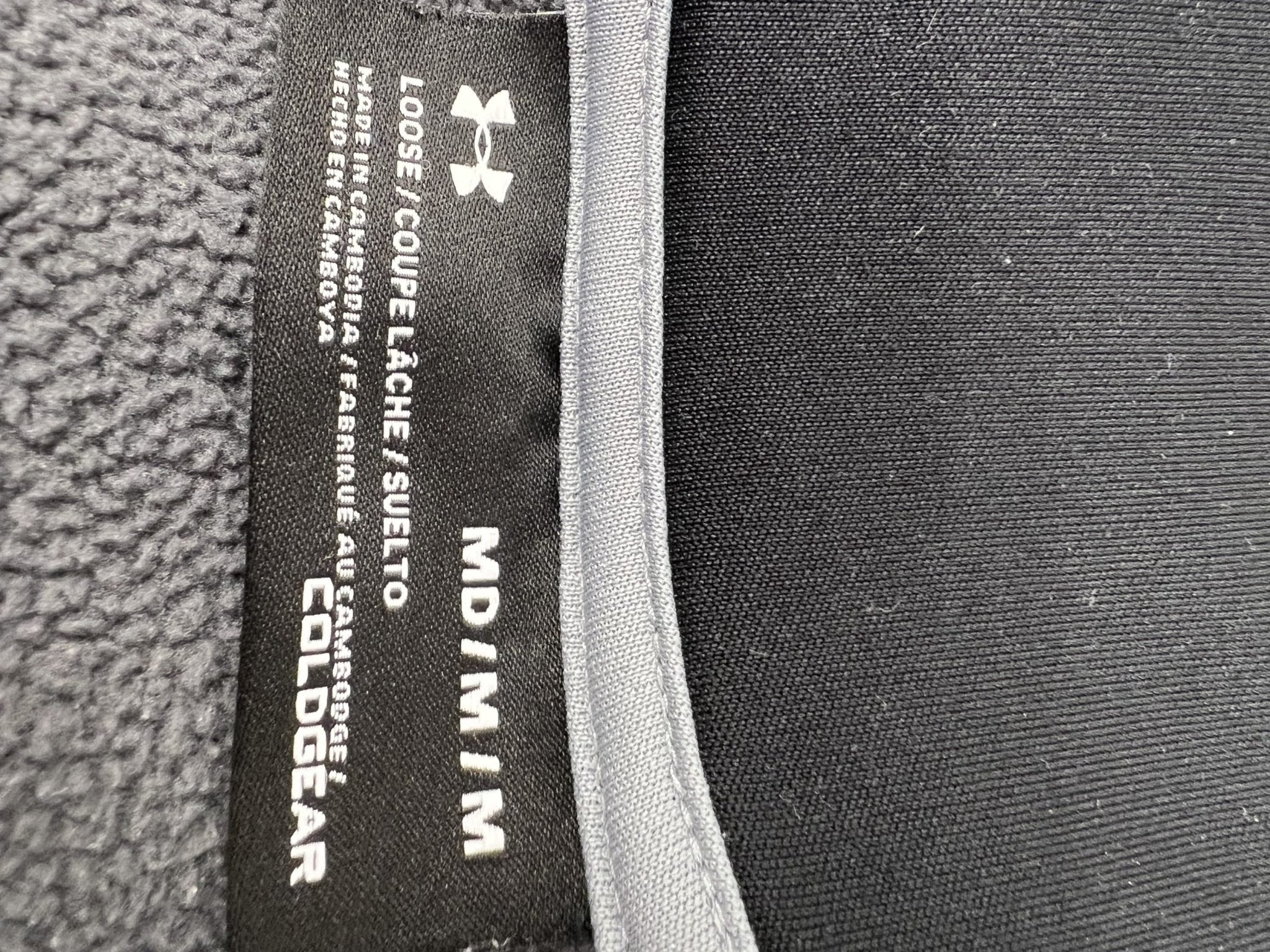 Under Armour Men's Black and Grey Hoodie - kitround kitround product