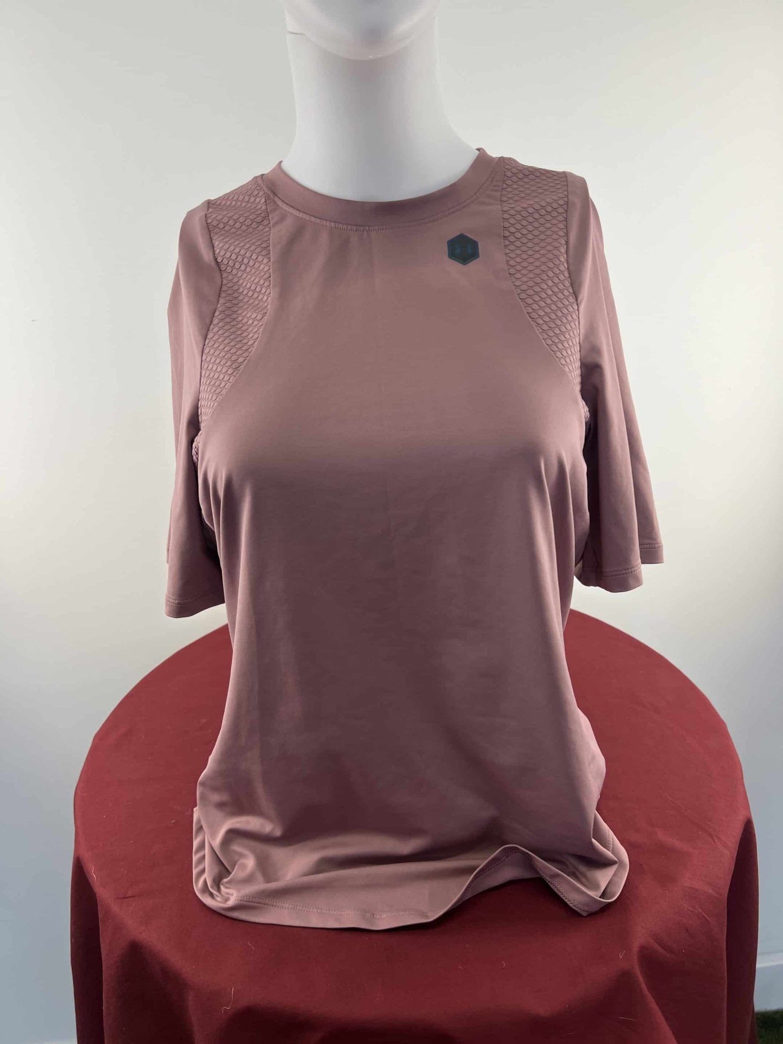 Under Armour Pink Sports T-Shirt - kitround kitround product
