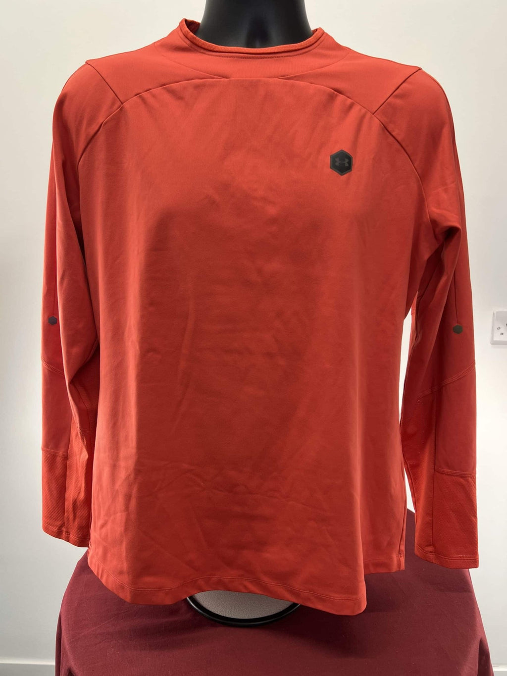 Under Armour Red Long Sleeve Top - kitround kitround product