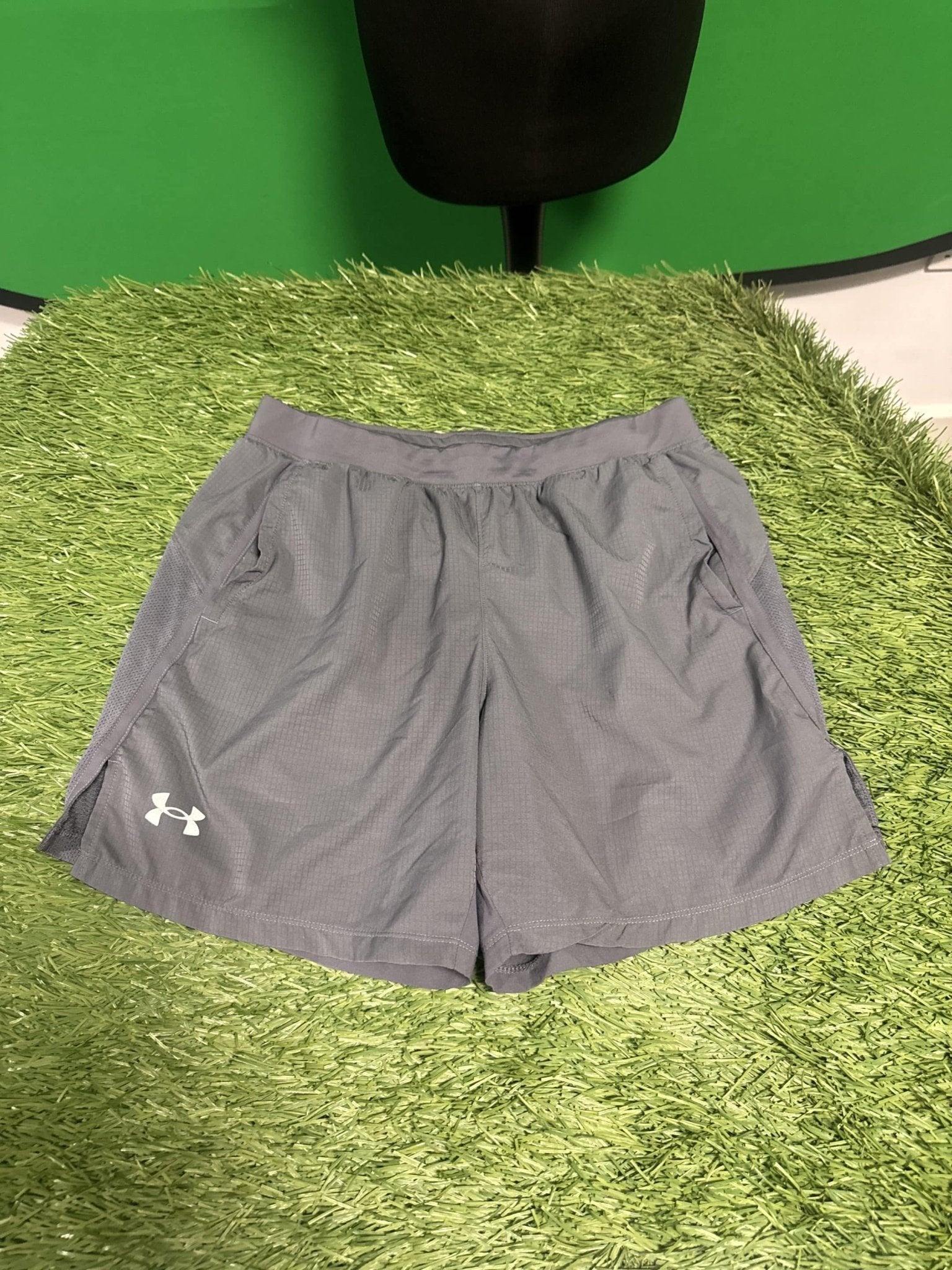 Under Armour Running Shorts - kitround kitround product