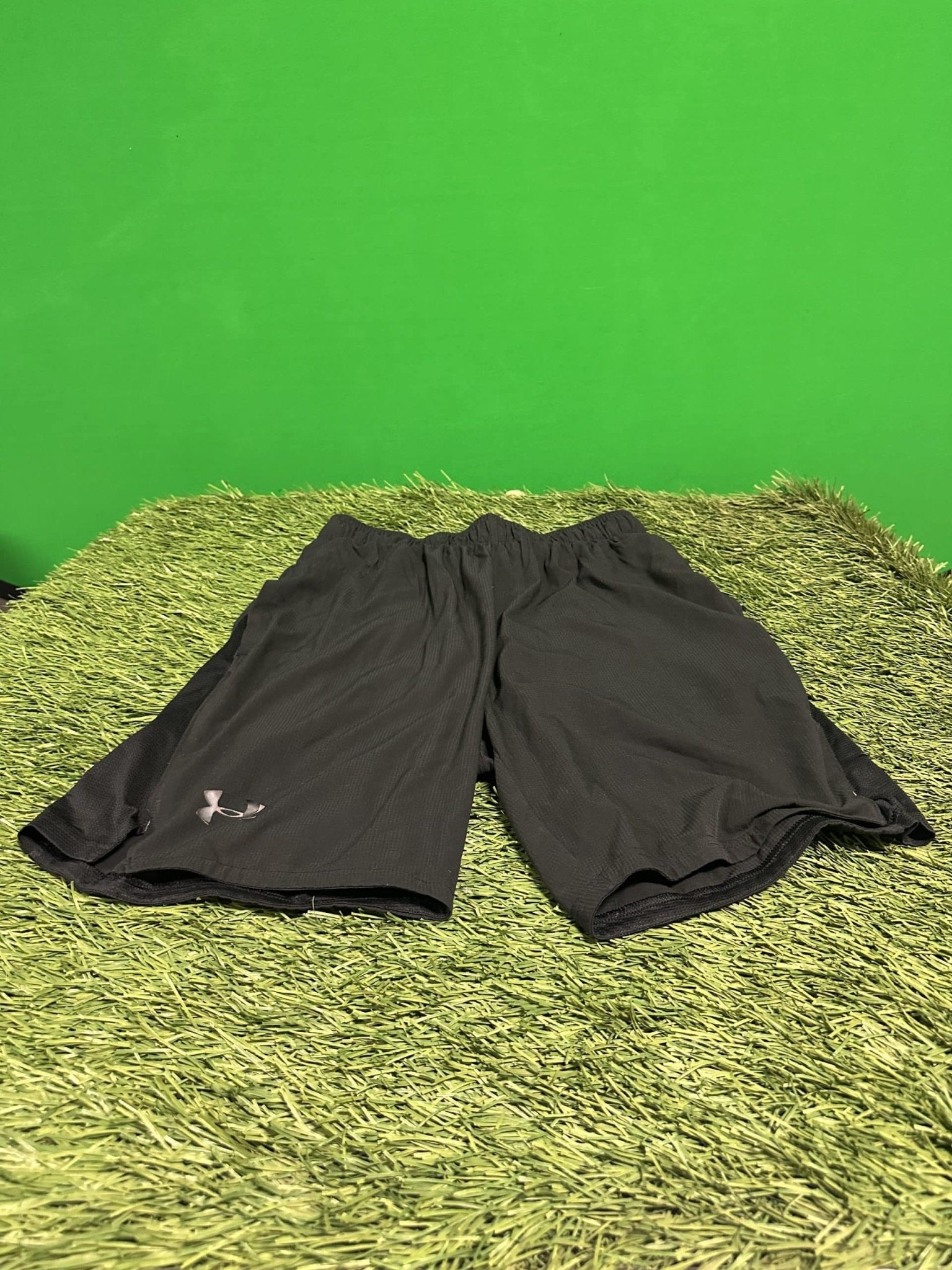 Under Armour Shorts - kitround kitround product