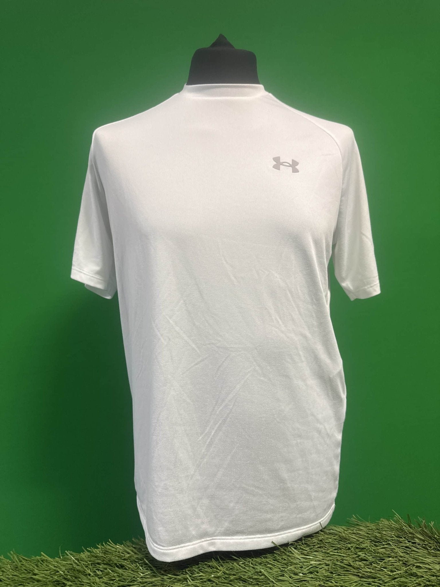 Under Armour White Athletic T-Shirt - kitround kitround product