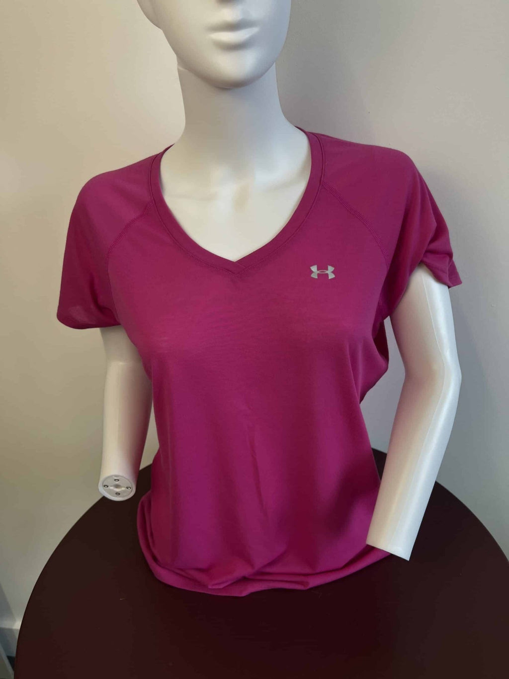 Under Armour Women's Pink V - Neck T-Shirt - kitround kitround product