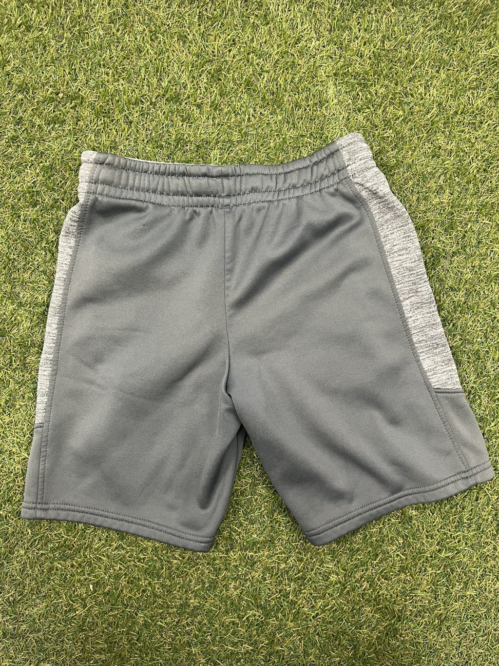 Under Armour Youth Training Shorts - kitround kitround product