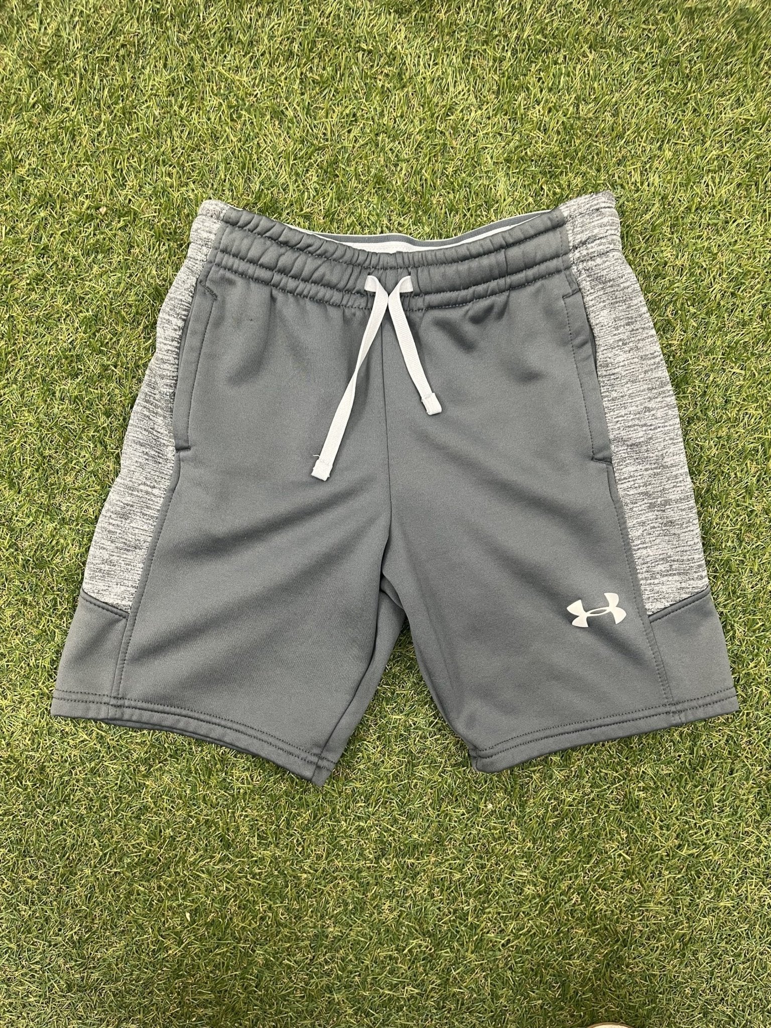 Under Armour Youth Training Shorts - kitround kitround product