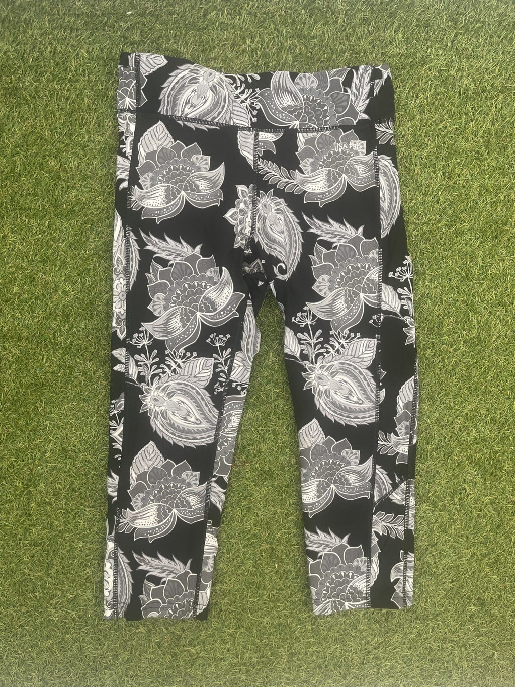 USA Pro Women's Floral Leggings - kitround kitround product