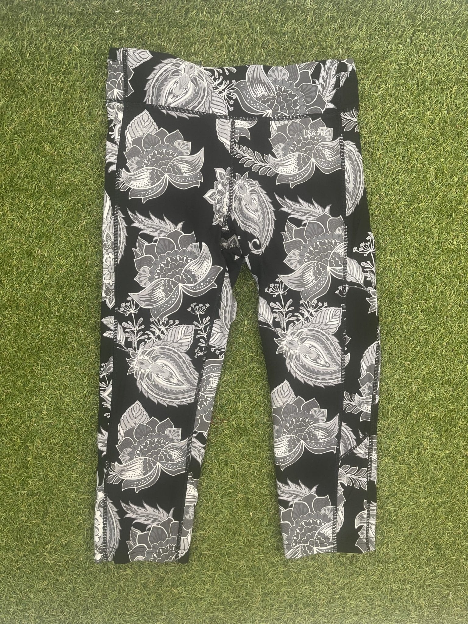 USA Pro Women's Floral Leggings - kitround kitround product