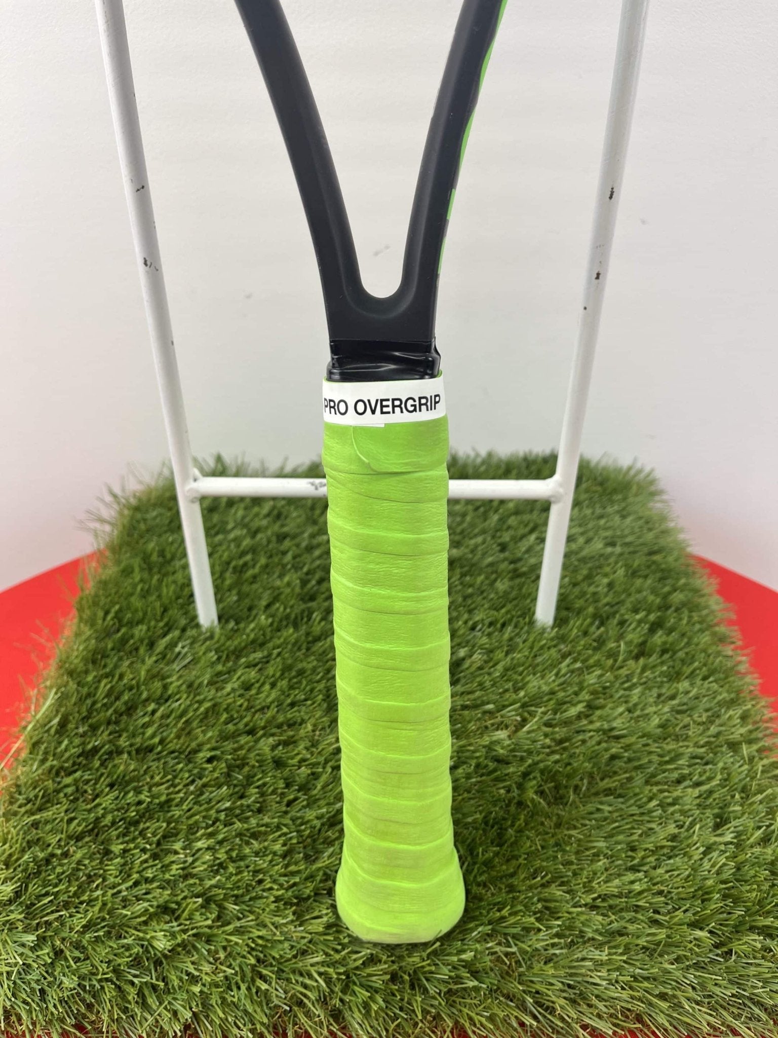 Wilson Blade 98 v6.0 Tennis Racquet (re - gripped) - kitround kitround product