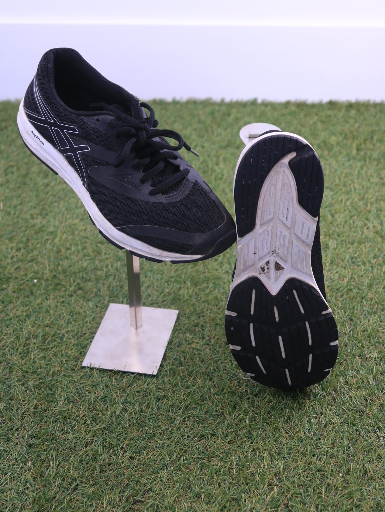 Women's Asics AmpliFoam Running Trainers - kitround kitround product