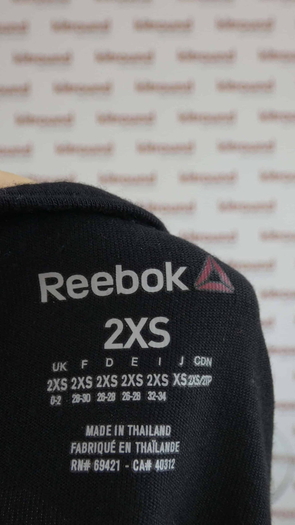 Women's Black Long Sleeved Reebok Shirt (2XS) - kitround kitround product