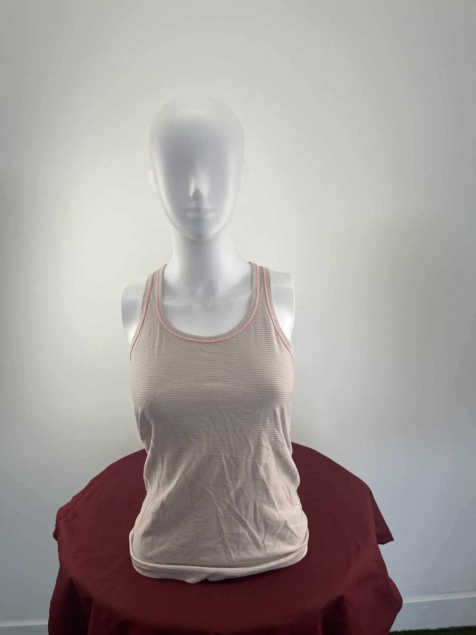 Women’s lululemon Vest - kitround kitround product