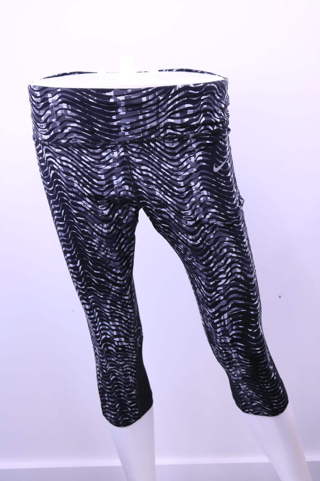 Women's Nike Dri - Fit Cropped Leggings - kitround kitround product