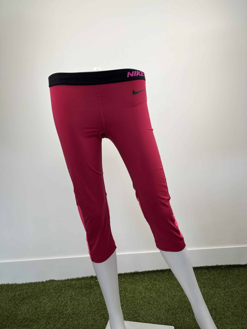 Women's Nike Pink Leggings - kitround kitround product