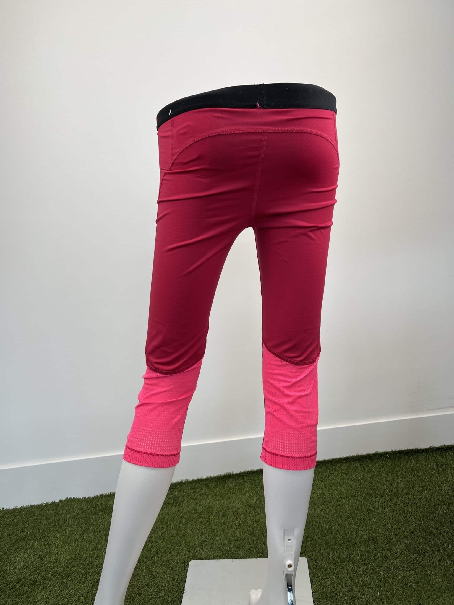 Women's Nike Pink Leggings - kitround kitround product