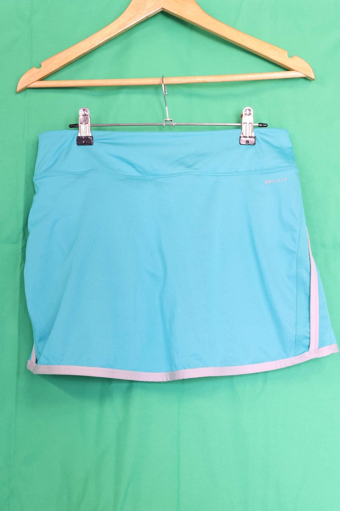 Women's Nike Skort - kitround kitround product