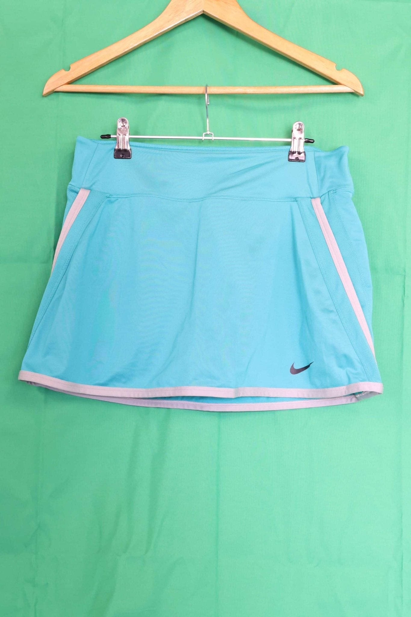 Women's Nike Skort - kitround kitround product