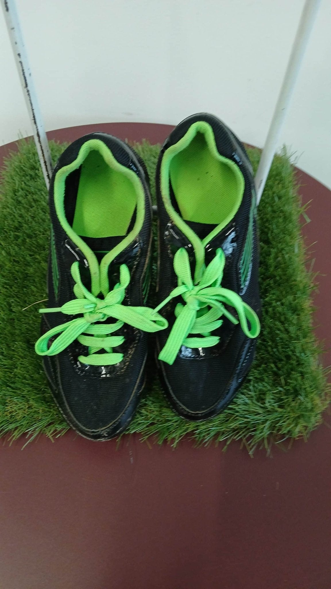 Womens Running Spikes - kitround kitround product